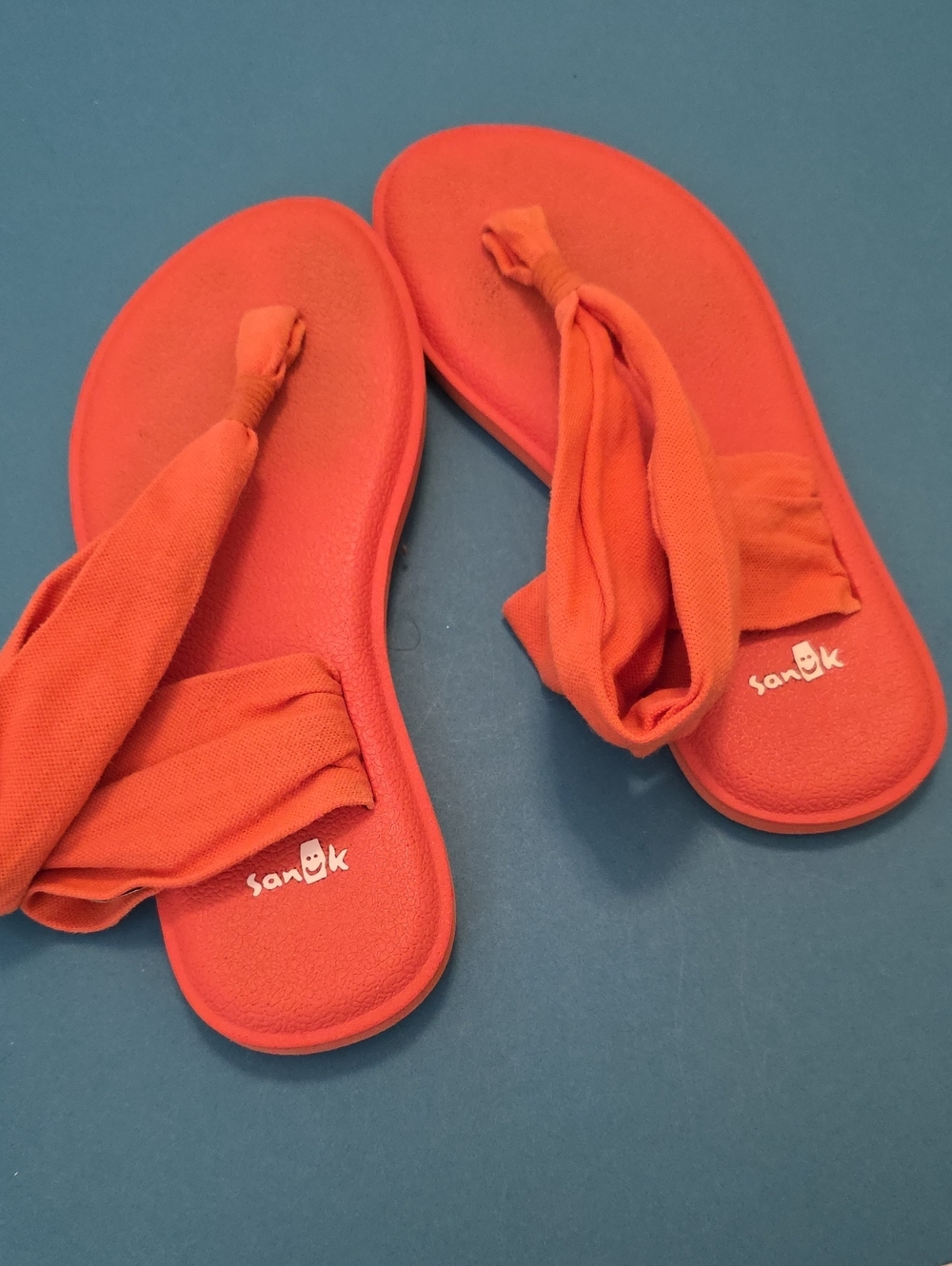 Sanuk Women’s Orange Sling Sandals